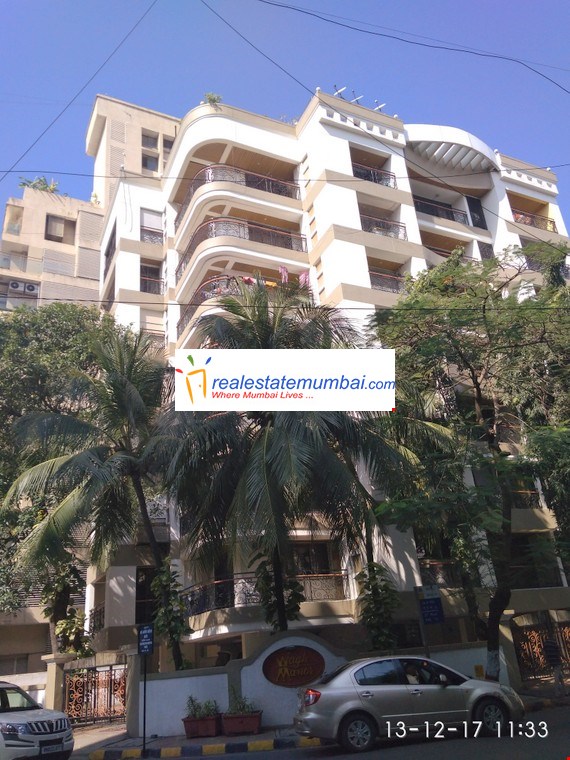 4 BHK Fully Furnished in Wagh Manor Apartment , Bandra West